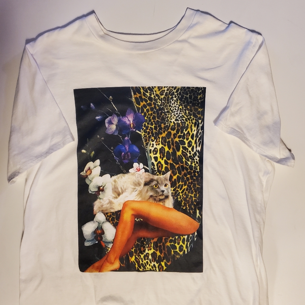 Funky Cat Graphic Tshirt